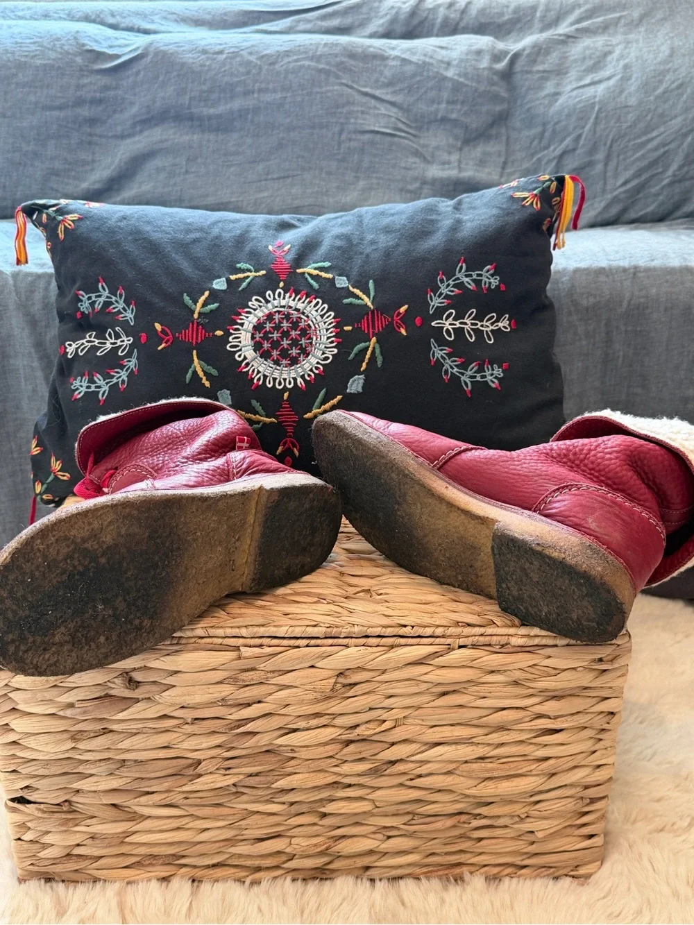 Duckfeet Arhůs red shearling boots